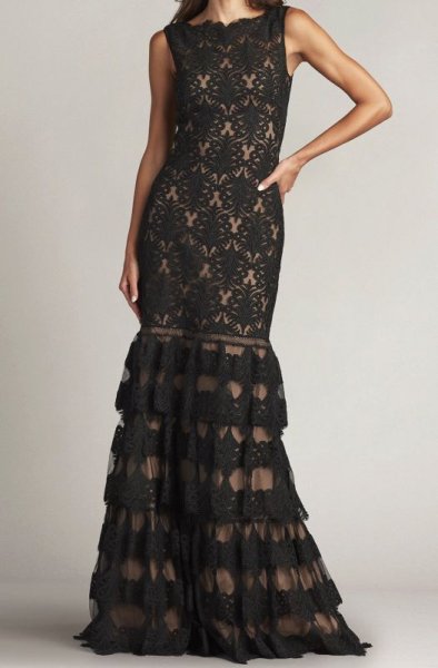 画像1: セール！Tadashi Shoji タダシショージ  　Aniyah Tiered Embroidered Tulle Gown ブラック (1)